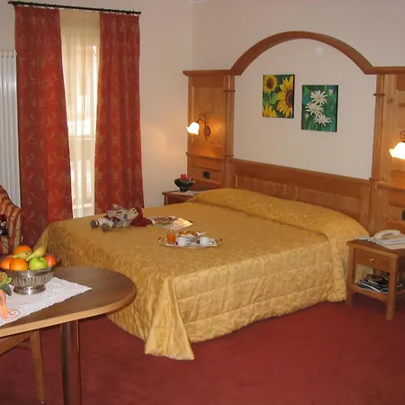 Hotel Lido - Slow & Natural Living Molveno